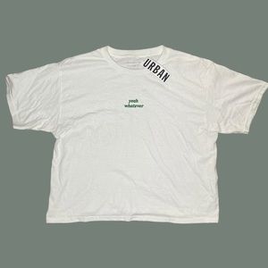 URBAN OUTFITTERS CROP TOP